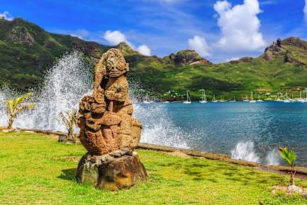 Nuku-Hiva-Marquesas-AdobeStock_98398082-2