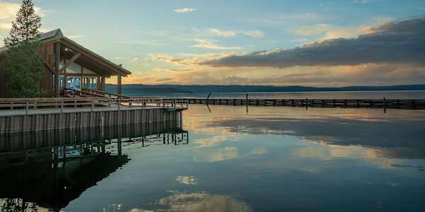 Grant Village Lakehouse Restaurant at sunset